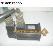 AC SERVO MOTOR YASKAWA รุ่น USASEM-05AE2  มือสอง