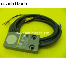 Proximity switch ยี่ห้อ omron รุ่น TL-W5E1 12-24VDC ระยะ 2 mmของใหม่ขายถูกLGI